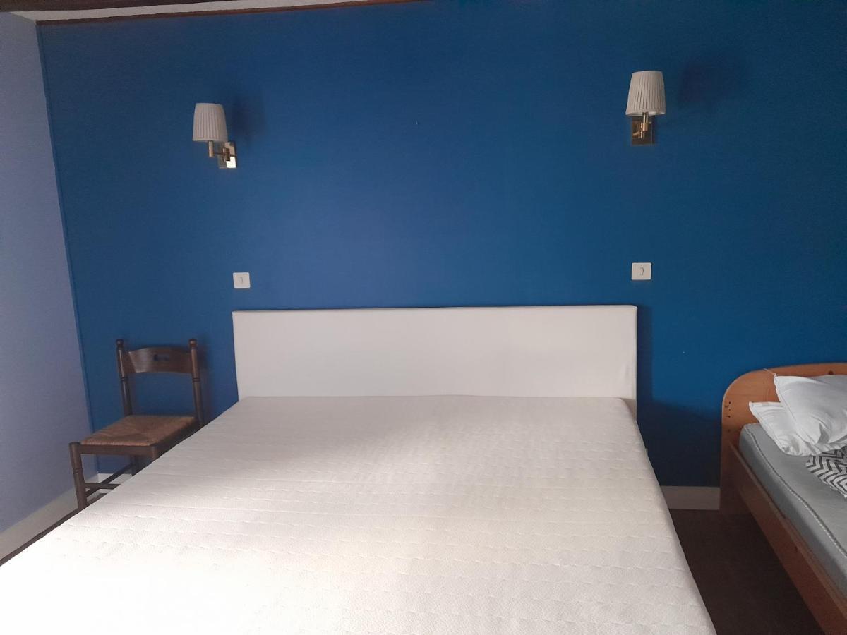 Auberge La Marchadaine Montrollet 외부 사진