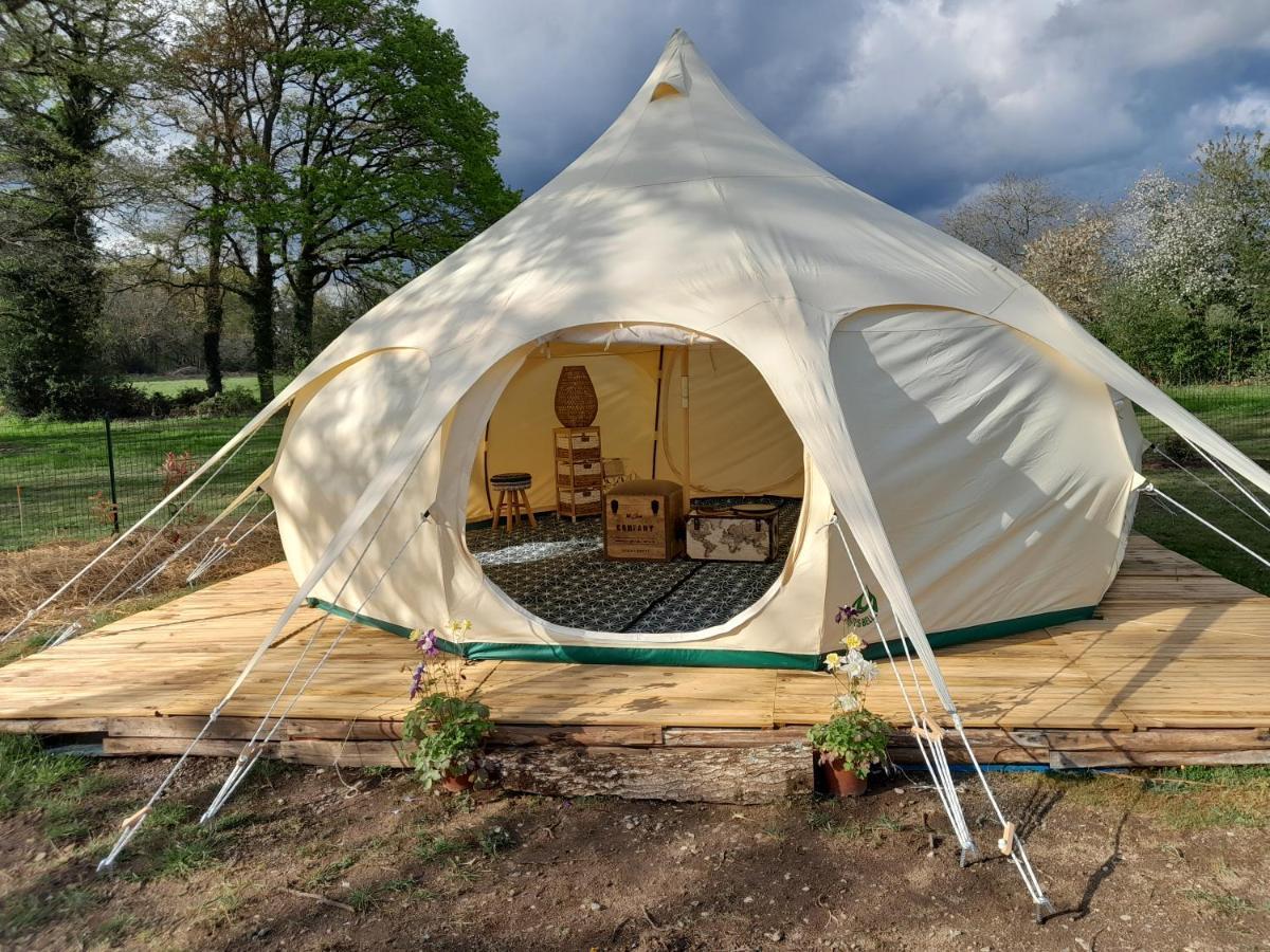 Auberge La Marchadaine Montrollet 외부 사진