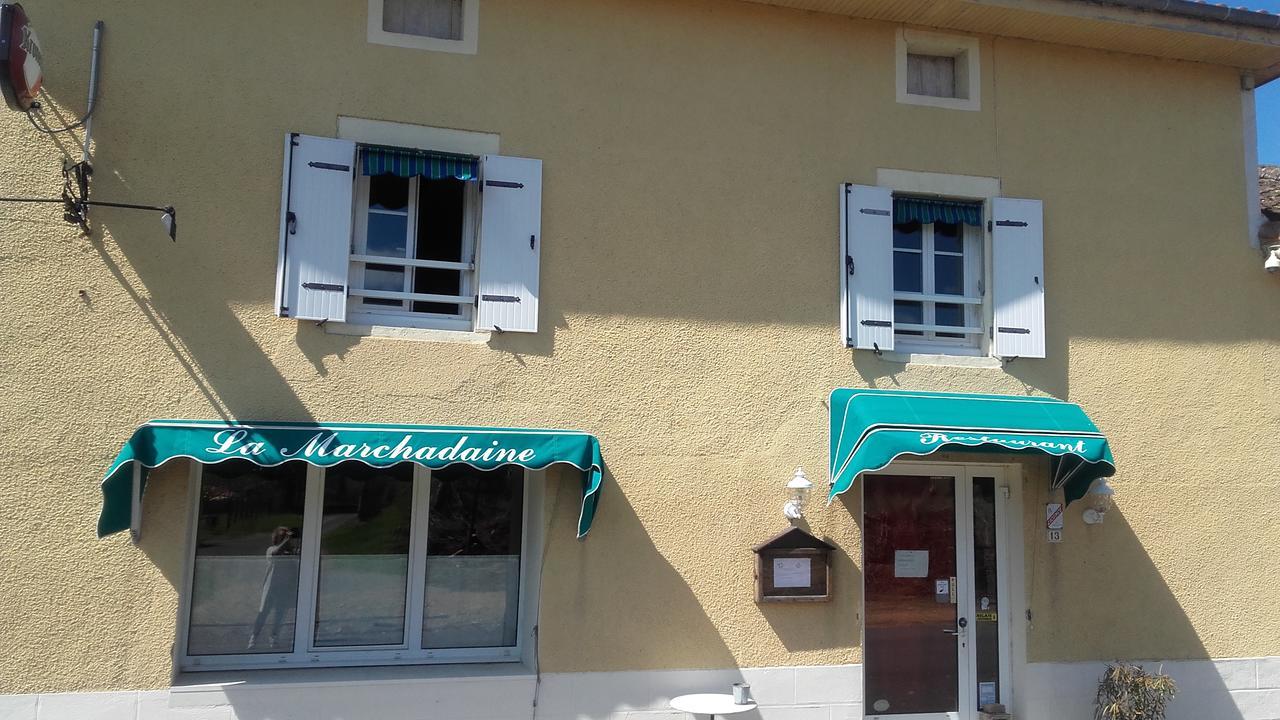 Auberge La Marchadaine Montrollet 외부 사진
